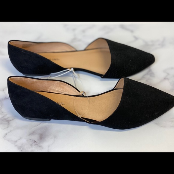 Black Massini shoes ( black flats) - Picture 2 of 4